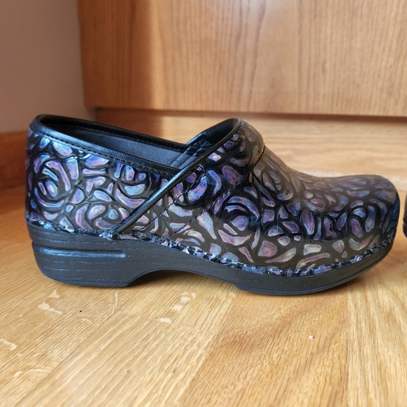 Danskos - Picture 2 of 14